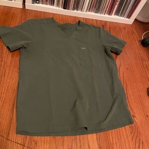 figs Tansen scrubs medium Top and pants small